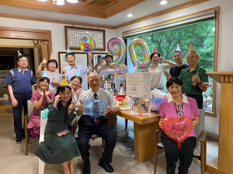 113/06/18韓良誠院長慶生會圖片
